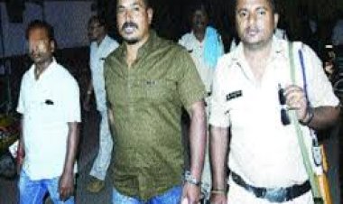 गैंगस्टर तपन सरकार और नितिन लिंबू को भी कोर्ट के आदेश के बाद जगदलपुर केंद्रीय जेल और रायपुर केंद्रीय जेल शिफ्ट किया गया