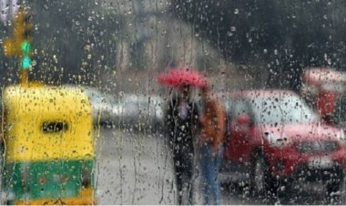 रायपुर में मौसम हुआ सुहाना, सुबह तेज गरज के साथ जमकर बरसे बादल, जानें IMD का ताजा अपडेट