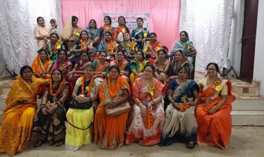 मानिकपुरी महिला समिति कबीर कुटी हरनाबांधा, दुर्ग, ने धूम-धाम से  शपथ ग्रहण एवं होली मिलन समारोह मनाया