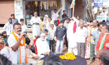 भिलाई में जनसंपर्क के दौरान कांग्रेस प्रत्याशी राजेंद्र साहू ने भाजपा को जमकर घेरा : नुक्कड़ सभाओं में कहा - केंद्र की भाजपा सरकार ने बढ़ाई बेतहाशा महंगाई : बेरोजगारी से पूरे देश के युवा वर्ग में हताशा    