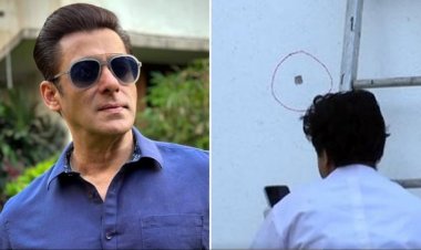 सुपरस्टार सलमान खान के घर पर चली गोली, बाइक से पहुंचे थे हमलावर