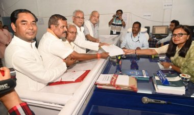 कांग्रेस प्रत्याशी राजेंद्र साहू ने दाखिल किया नामांकन : दिग्गजों के साथ कार्यकर्ताओं की भारी भीड़ के साथ रैली निकालकर किया शक्तिप्रदर्शन