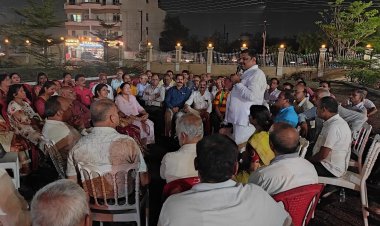 विधायक गजेंद्र संग कातुलबोर्ड के नागरिकों ने की चाय पे चर्चा