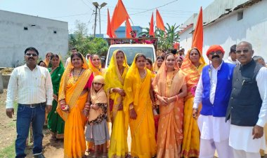 साहू समाज ने निकाली मां कर्मा की भव्य शोभायात्रा