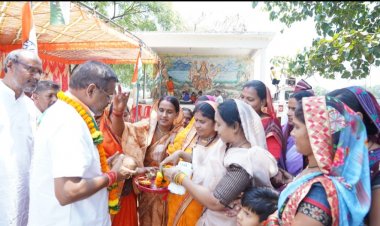 राहुल गांधी की 25 गारंटियों पर देश को भरोसा : कांग्रेस की सरकार देगी महिलाओं को हर साल एक लाख रुपए, 30 लाख नौकरी की गारंटी के साथ किसानों को न्यूनतम समर्थन मूल्य और किसानों की कर्ज माफी होगी : राजेंद्र साहू