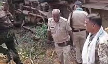 बस्तर जिले में जवानों से भरी बस पलट गई