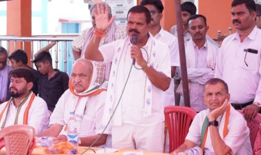 हमारे बेमेतरा जिले के मूल निवासी राजेन्द्र को हम सब मिलकर जिताएंगे - रविन्द्र चौबे