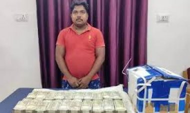 पुलिस ने आलू से भरे पिकअप से 50 लाख कैश जब्‍त किया