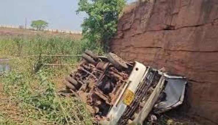 जिले के महामाया केडिया रोड पत्थर खदान कुम्हारी में सड़क दुर्घटना के संबंध में दण्डाधिकारी जांच प्रारंभ