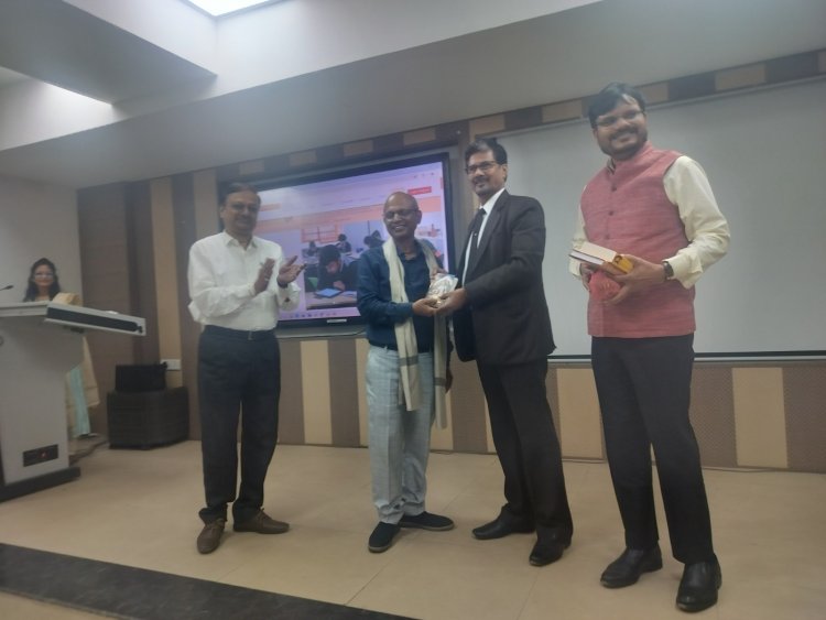 छत्तीसगढ़ स्वामी विवेकानंद तकनीकी विश्वविद्यालय में यूपीएससी के पूर्व चेयरमेन डॉ. डीपी अग्रवाल का उद्बोधन