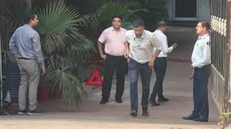 दो हजार करोड़ के कथित शराब घोटाला के लिए जेल भेजे गए पूर्व आइएएस को दो दिन और जेल में रहना पड़ेगा