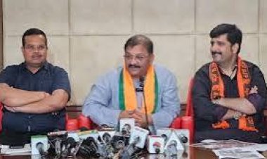 सांसद संतोष पांडेय :गौ वंश की हत्या को लेकर कांग्रेस और भूपेश बघेल पर जमकर हमला बोला