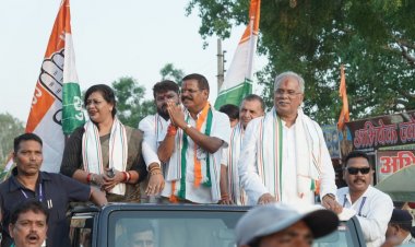 भूपेश बघेल ने बेरला में किया रोड शो राजेन्द्र साहू आपके क्षेत्र का बेटा है विजय दिलाये- राजेन्द्र साहू