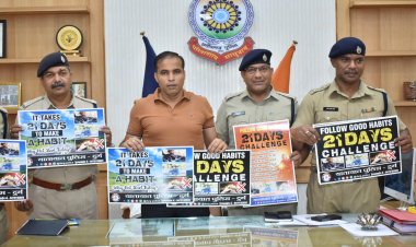 पुलिस अधीक्षक दुर्ग द्वारा अच्छी आदतों को अपने जीवन में उतारने एवम यातायात नियमों का पालन करने की अपील