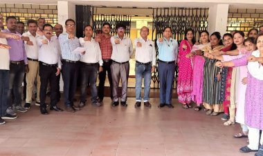 आतंकवाद विरोध दिवस 21 मई को आतंकवाद एवम हिंसा के विरोध में विधुत कर्मियो ने ली शपथ 