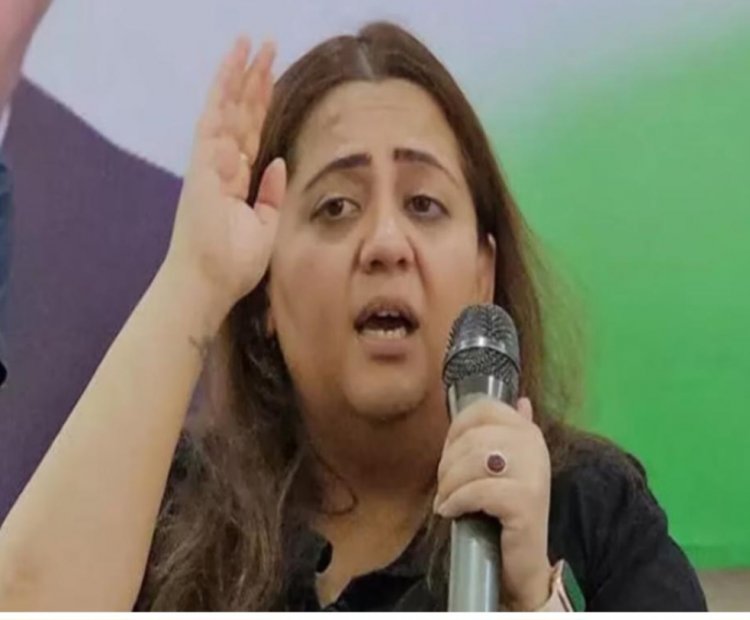 छत्तीसगढ़ में अपमान का आरोप लगाने के कुछ दिनों बाद राधिका खेड़ा ने छोड़ी कांग्रेस