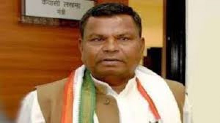 पीडिया में हुई मुठभेड़ को फर्जी बताया - पूर्व कैबिनेटमंत्री लखमा