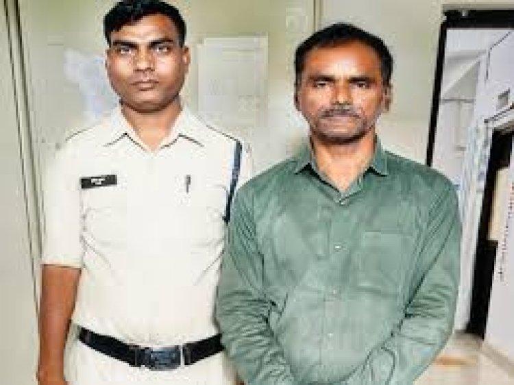 छत्तीसगढ़ के रायपुर में कर्ज और गरीबी से तंग आकर एक तबला वादक लुटेरा बन गया