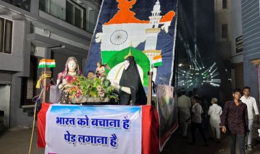 भारत बचाओ, पेड़ लगाओ का संदेश दिया सत्तीचौरा से निकले संदल ने