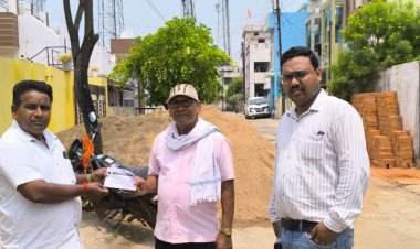 सड़क पर रखें अवैध रेत का ढेर ,नगर निगम ने ठोंका एक हजार रुपये जुर्माना,सड़क पर भवन निर्माण सामग्री मिली तो होगी कार्रवाई:आयुक्त लोकेश चन्द्राकर