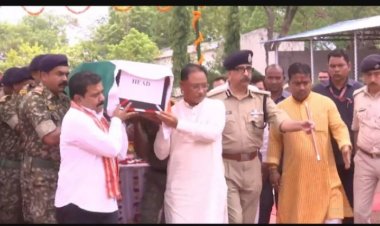 शहीद एसटीएफ जवान को मुख्यमंत्री ने दी श्रद्धांजलि