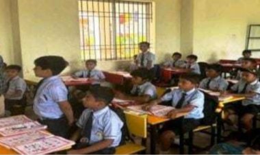 जिला शिक्षा अधिकारी अरविन्द कुमार मिश्रा ने आज धमधा विकासखण्ड के 10 विद्यालयों का औचक निरीक्षण किया