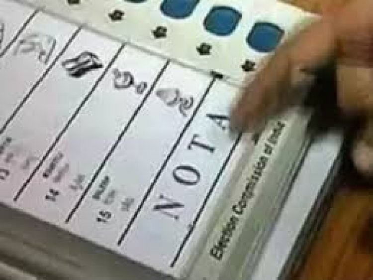 छत्तीसगढ़ की 11 लोकसभा सीटों पर 237 उम्मीदवारों में से 179 उम्मीदवार 'नोटा' यानी 'इनमें से कोई नहीं' से ही हार गए