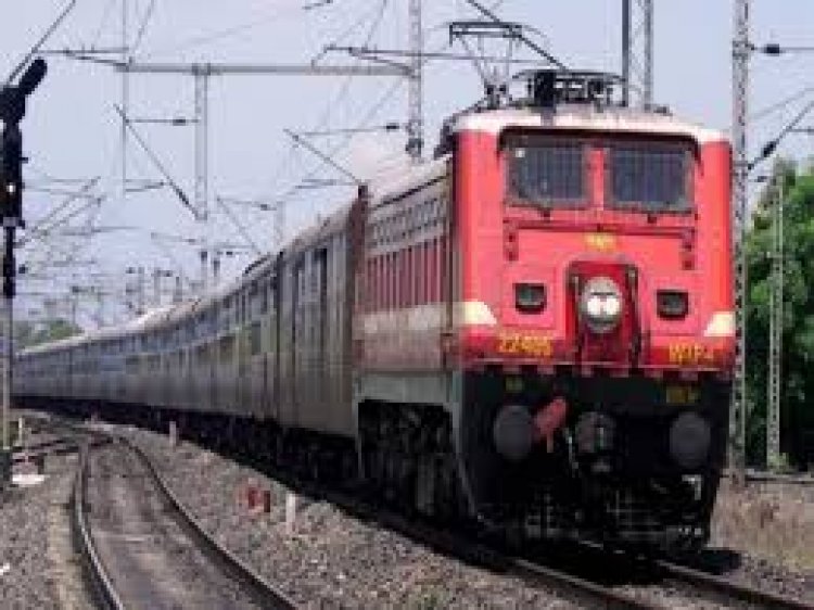 छत्तीसगढ़ से गुजरने वाली 50 ट्रेनों को फिर कैंसिल कर दिया गया
