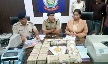 दुर्ग पुलिस ने किया बड़ा खुलासा, छत्तीसगढ़ से गुजरात पहुंच रहा था हवाला का पैसा, तीन आरोपी गिरफ्तार