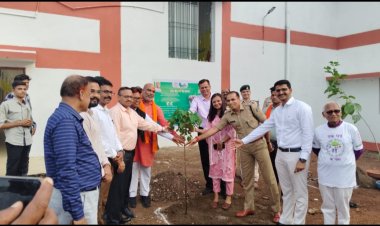 एक पेड़ मां के नाम’ लगाने के आह्वान पर वृक्षारोपण ,वन विभाग का आयोजन