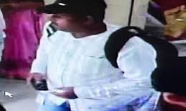 जांजगीर-चांपा जिले के केरा रोड स्थित रजनीश बुक डिपो के पास से उठाईगिरी हुई