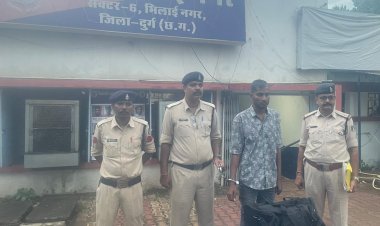 भिलाई नगर का आदतन गुंडा बदमाश आरोपी सागर कंडरा उर्फ मग्गा के कब्जे से 05 किलो 400 ग्राम मादक पदार्थ गांजा बरामद