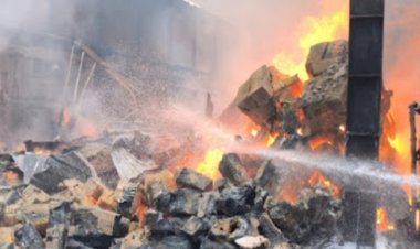 भिलाई में भीषण आग हादसा : शिवम हाईटेक स्टील प्राइवेट लिमिटेड में लगी भयंकर आग