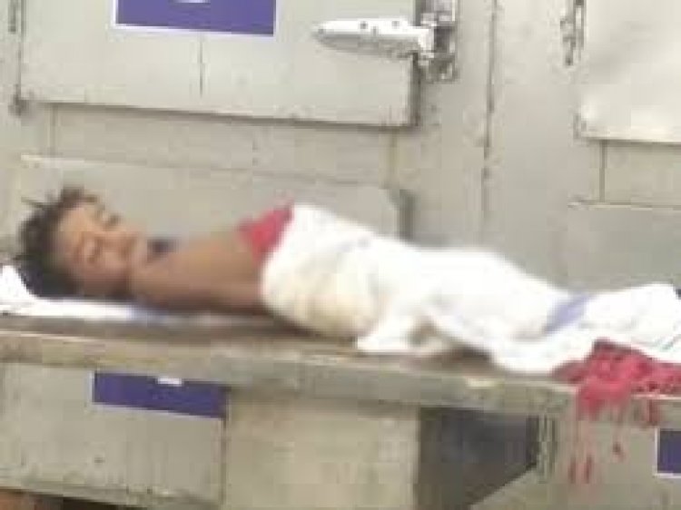 छत्तीसगढ़ के बलरामपुर में मंगलवार दोपहर शराब पीने से 3 साल की बच्ची की मौत हो गई