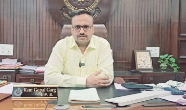 दुर्ग रेंज पुलिस महानिरीक्षक राम गोपाल गर्ग ने 56 प्रधान आरक्षकों की सहायक उप निरीक्षक पद पर पदोन्नती हेतु योग्यता सूची की जारी