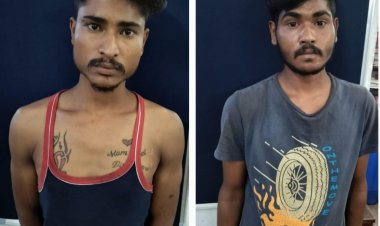 दुर्ग में 15 अगस्त शुष्क दिवस के दिन अवैध रूप से शराब की बिकी करते  हुऐ दो युवक गिरफ्तार