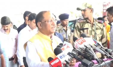 विष्णुदेव साय  सपरिवार महाकाल के दर्शन करने उज्जैन  रवाना हुए, कहा दोपहर तक उज्जैन से लौट कर अपनी बहनों के साथ रक्षाबंधन का पवित्र पर्व मनाऊंगा