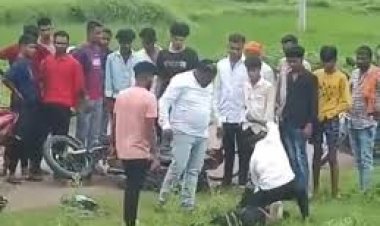 छत्तीसगढ़ के राजनांदगांव जिले में गर्लफ्रेंड से मिलने गए बॉयफ्रेंड को ग्रामीणों ने पीट-पीटकर अधमरा कर दिया