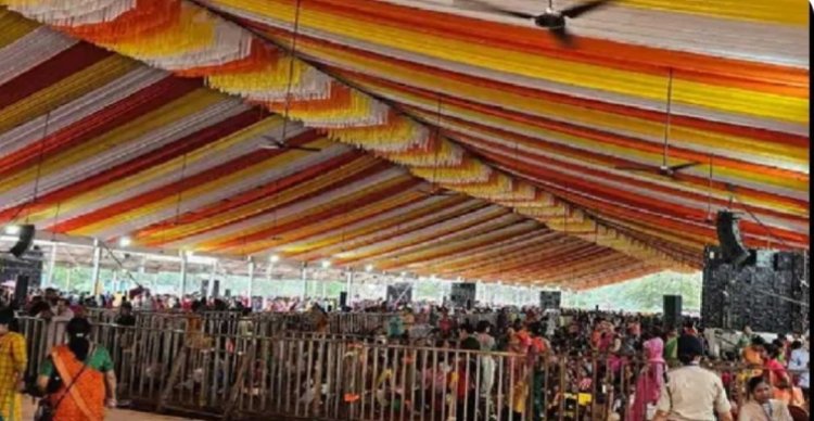 भिलाई में पंडित प्रदीप मिश्रा की शिव महापुराण कथा के बीच एक 17 साल की किशोरी रहस्यमय ढंग से लापता हो गई, प्रेमी के साथ जाने की आशंका