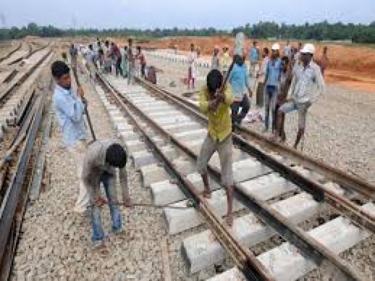 कोरबा-अंबिकापुर के साथ गढ़चिरौली-बचेली नई रेल लाइन के लिए फाइनल सर्वे और DPR तैयार करने रेल मंत्रालय ने मंजूरी दे दी
