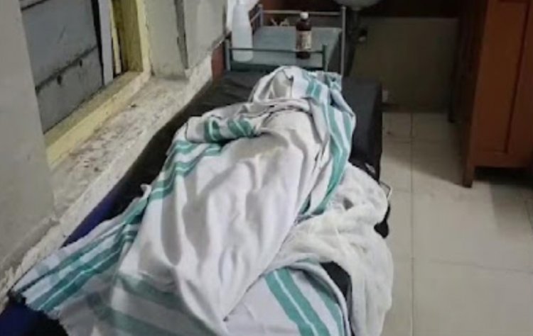 छत्तीसगढ के जांजगीर चांपा में खिलौने के विवाद में लड़ रहे दो मासूम बच्चियों की पिता ने की बेदम पिटाई एक की मौत, दूसरी बेटी की हालत गंभीर