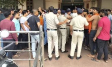 कॉलेज बना छात्र संगठनों का अखाड़ा, सदस्यता फार्म फाड़ने पर ABVP-NSUI कार्यकर्ताओं में हुई जमकर मारपीट