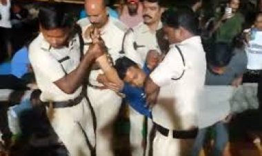 छत्तीसगढ़ SI भर्ती परीक्षा परिणाम जारी करने की मांग पर भूख हड़ताल कर रहे परीक्षार्थियों को शनिवार देर रात पुलिस जबरदस्ती उठा ले गई