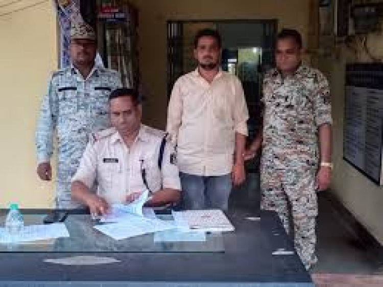 छत्तीसगढ़ के जगदलपुर में एक युवती से बिलासपुर के बजाज फाइनेंस कंपनी के कर्मचारी ने 6 लाख रुपए की ठगी की