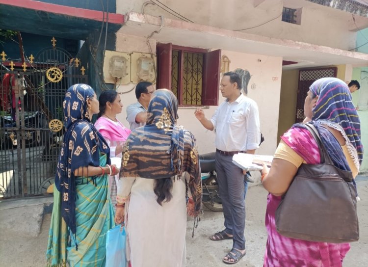 आयुक्त ने की ओबीसी सर्वे की जांच,शत प्रतिशत सर्वे करने निर्देश निगम अधिकारी/कर्मचारियो व बीएलओ से सर्वे की जानकारी ले रहें आयुक्त