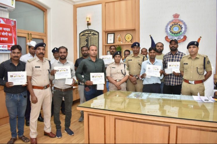सड़क दुर्घटना के दौरान घायलो की मदद करने वाले गुडसेमेरिटन (नेक व्यक्ति) को सम्मानित किया गया