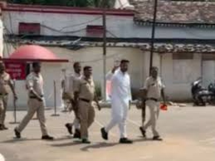 छत्तीसगढ़ के बलौदाबाजार हिंसा मामले में जेल में बंद भिलाई विधायक देवेंद्र यादव की जमानत याचिका पर सुनवाई टल गई