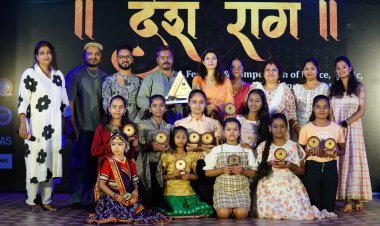 भरतनाट्यम और कथक की प्रस्तुति ने दर्शकों को किया मंत्रमुग्ध,विजेता प्रतिभागियों को किया गया सम्मानित नृत्यधाम कला समिति द्वारा देश राग का आयोजन