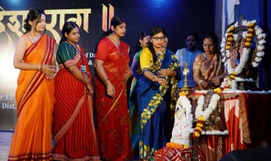 श्रीश्री जयपद्मा सम्मान के लिए बच्चों ने दी परीक्षा हजारों प्रतिभागियों में 22 बच्चों का चयन, इनके बीच से चुना जाएगा श्रीश्री जयपद्मा सम्मान का वीनर