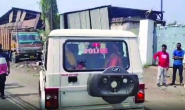 छत्तीसगढ़ के भिलाई में गुरुवार सुबह खुर्सीपार थाना क्षेत्र में बच्चे के अपहरण की कोशिश का मामला सामने आया,बाबा के भेष में दो लोग बच्चे को बहला फुसलाकर ले जाने का कर रहे थे प्रयास